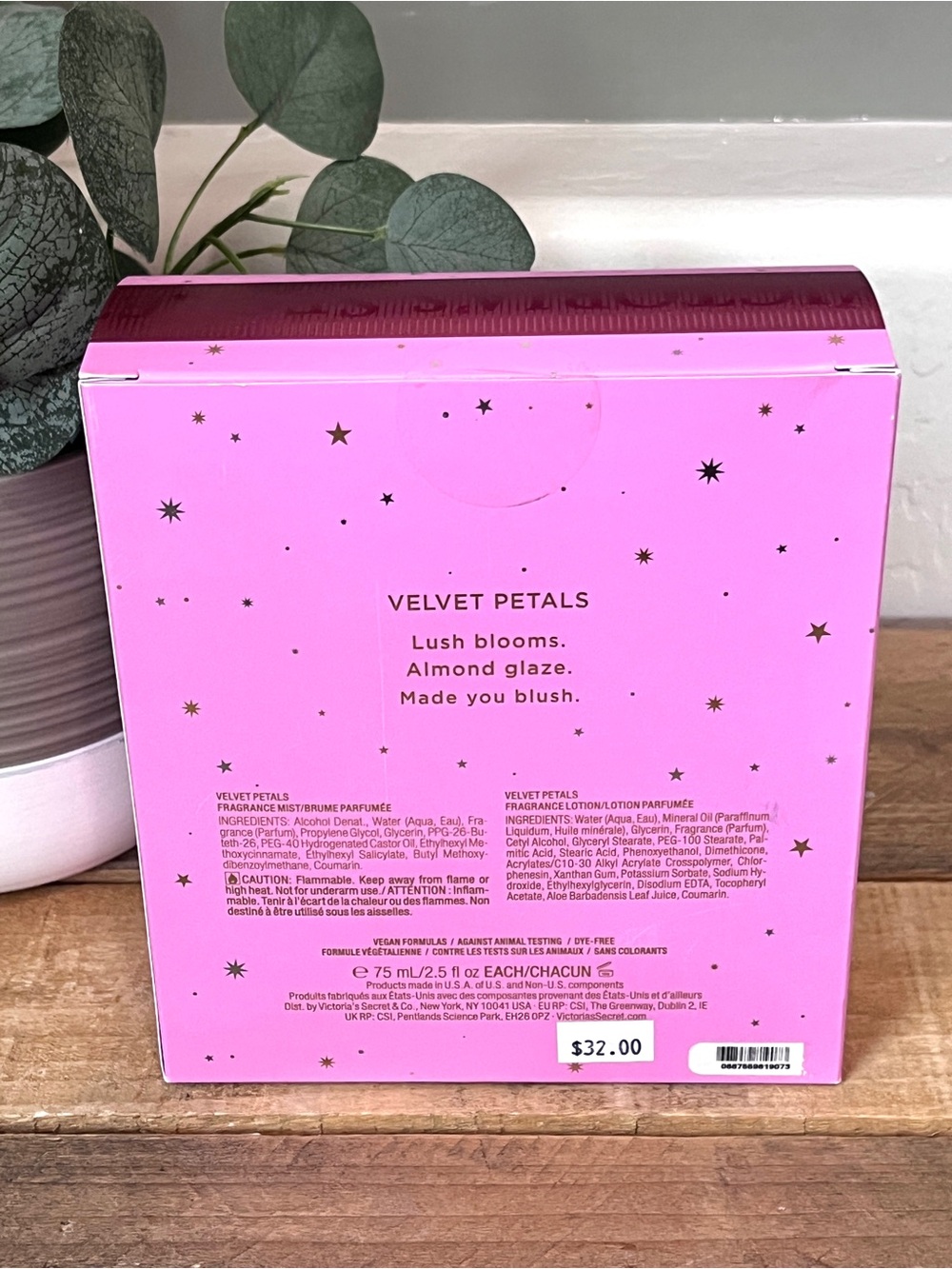 NIB Victoria's Secret Velvet Petals Mini Mist & Lotion Gift Set - Picture 2 of 2